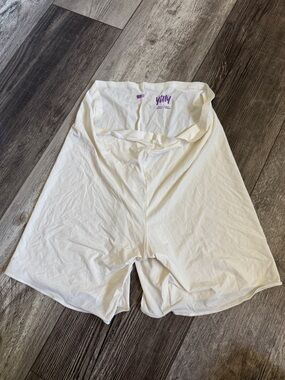 YITTY Cream High-Waist Shaping Briefs